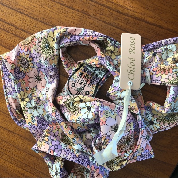 Chloe Rose Floral Sun Chaser One Piece Medium NEW - Picture 4 of 12